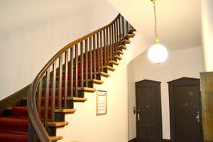 Auto Stellplatz anmietbar | Echter ALTBAU | City West | LIFT | Balkon | Eichen-Parkett – Die vollständige Adresse der Immobilie erhältst du vom Anbieter., 10707 Wilmersdorf, Berlin – Vorschaubild 3