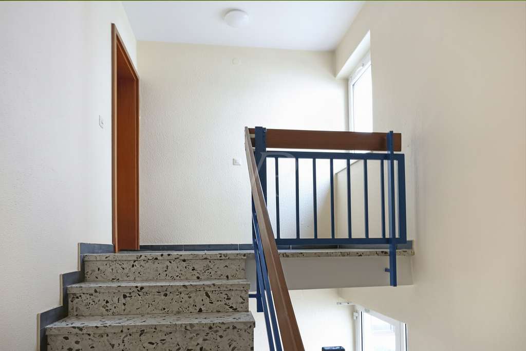 Immobilie in Leonberg - Helle Wohnung mit Balkon und Tiefgaragenstellplatz - Bild 1