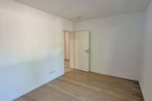 Neuwertige, energieeffiziente, moderne und helle 3-Zi-Whg mit Südbalkon – Schönbachstraße 14a, 86154 Oberhausen-Nord, Augsburg – Vorschaubild 7