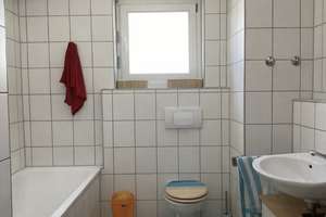 Schönes, gemütliches Reiheneckhaus in ruhiger Lage in Talheim zu vermieten – Die vollständige Adresse der Immobilie erhältst du vom Anbieter., 74388 Talheim – Vorschaubild 6