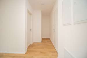 2-Zimmer-Wohnung mit Terrasse und Garten – Leinweberweg 34, 81249 Lochhausen, München – Vorschaubild 3