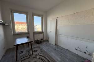 Historisches Mehrfamilienhaus mit großem Entwicklungspotenzial in zentraler Fürther Lage – Die vollständige Adresse der Immobilie erhältst du vom Anbieter., 90762 Stadtpark, Stadtgrenze, Fürth – Vorschaubild 7