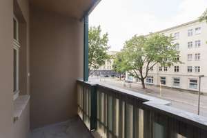 Wohnen im Berliner Baudenkmal! 2-Zimmer-Wohnung mit Balkon in Friedrichshain – Marchlewskistraße 51, 10243 Friedrichshain, Berlin – Vorschaubild 7