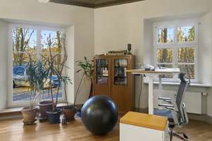 Property thumbnail 9