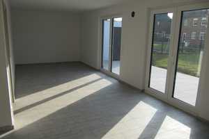 Modernes EFH oder ZFH, BJ 2017, Energie A +, freistehend, 2 Garagen, Balkon, Süden, einzugsfertig !! – Rethelstr. 16, 52477 Aachen (Kreis) – Vorschaubild 10