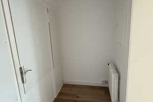 Sanierte 2-Raum-Wohnung mit Einbauküche in Essen – Rellinghauser Straße 284, 45136 Essen – Vorschaubild 6
