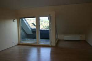 Lust mit Sonne und Licht über Wuppertal-Langerfeld zu wohnen ? – Oldenburgstraße 14, 42389 Langerfeld-Beyenburg, Wuppertal – Vorschaubild 2
