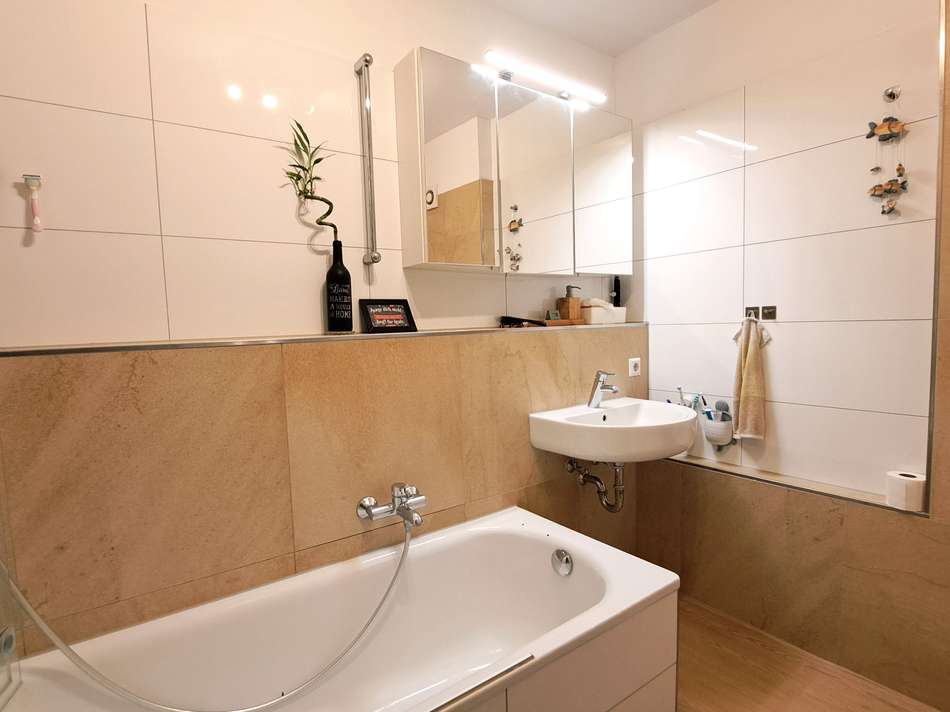 Badezimmer Obergeschoss 2