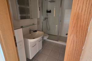 Helle 3-Zimmer Wohnung mit Balkon im 5. OG in Essen-Holsterhausen + Tiefgaragenstellplatz – Wöhlerstraße 3, 45147 Holsterhausen, Essen – Vorschaubild 7