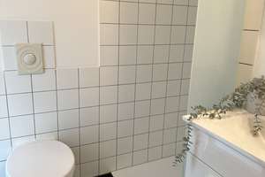SEHR GEMÜTLICHES EFH MIT MODERNEM SEP. ANBAU IN GRÜNER, RUHIGER LAGE, WESTEND AM WALD – Tannenbergallee 00, 14055 Westend, Berlin – Vorschaubild 18