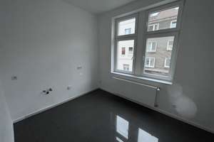 Erstbezug nach Komplettsanierung: 2 Zi Wohnung, neue Einbauküche weiss, hell, ruhig – Schmettaustrasse 10, 45139 Südostviertel, Essen – Vorschaubild 10