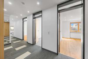 Großes Mehrfamilienhaus, Pool u. Doppelgarage, gepflegt, teilrenoviert – Hochlandstraße 27, 80995 Feldmoching, München – Vorschaubild 15