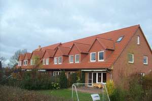 Mittelreihenhaus in kinderfreundlicher, angenehmer Wohnlage – Die vollständige Adresse der Immobilie erhältst du vom Anbieter., 21493 Schwarzenbek – Vorschaubild 1