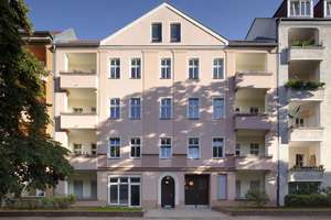 Vermietete 2-Zimmer-Altbauwohnung mit Balkon in Pankow – Binzstraße 20, 13189 Pankow (Ortsteil), Berlin – Vorschaubild 2