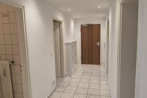 Schöne 3-Zimmer-Wohnung mit Balkon in München-Moosach – Die vollständige Adresse der Immobilie erhältst du vom Anbieter., 80992 Alt-Moosach, München – Vorschaubild 4
