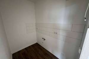 Super Aussicht aus deinem 1 Zimmer Apartment | + EBK auf Wunsch – Neuplanitzer Straße 33, 8062 Neuplanitz, Zwickau – Vorschaubild 5