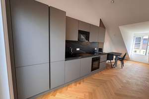Aussergewöhnlicher Erstbezug: vollmöbliertes 2-Zimmer-Loft mit Terrasse über den Dächern Münchens – Schellingstrasse 32, 80799 Universität, München – Vorschaubild 7