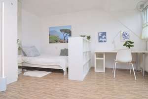 Schön möbliertes Apartment mit Balkon und WLAN in Nürnberg Nord – Die vollständige Adresse der Immobilie erhältst du vom Anbieter., 90408 Uhlandstraße, Nürnberg – Vorschaubild 2