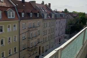 Frisch renovierte, großzügige 3-Zimmer-Wohnung mit Dachterrasse im beliebten Wöhrd! – Georg-Strobel-Str. 7, 90489 Wöhrd, Nürnberg – Vorschaubild 3
