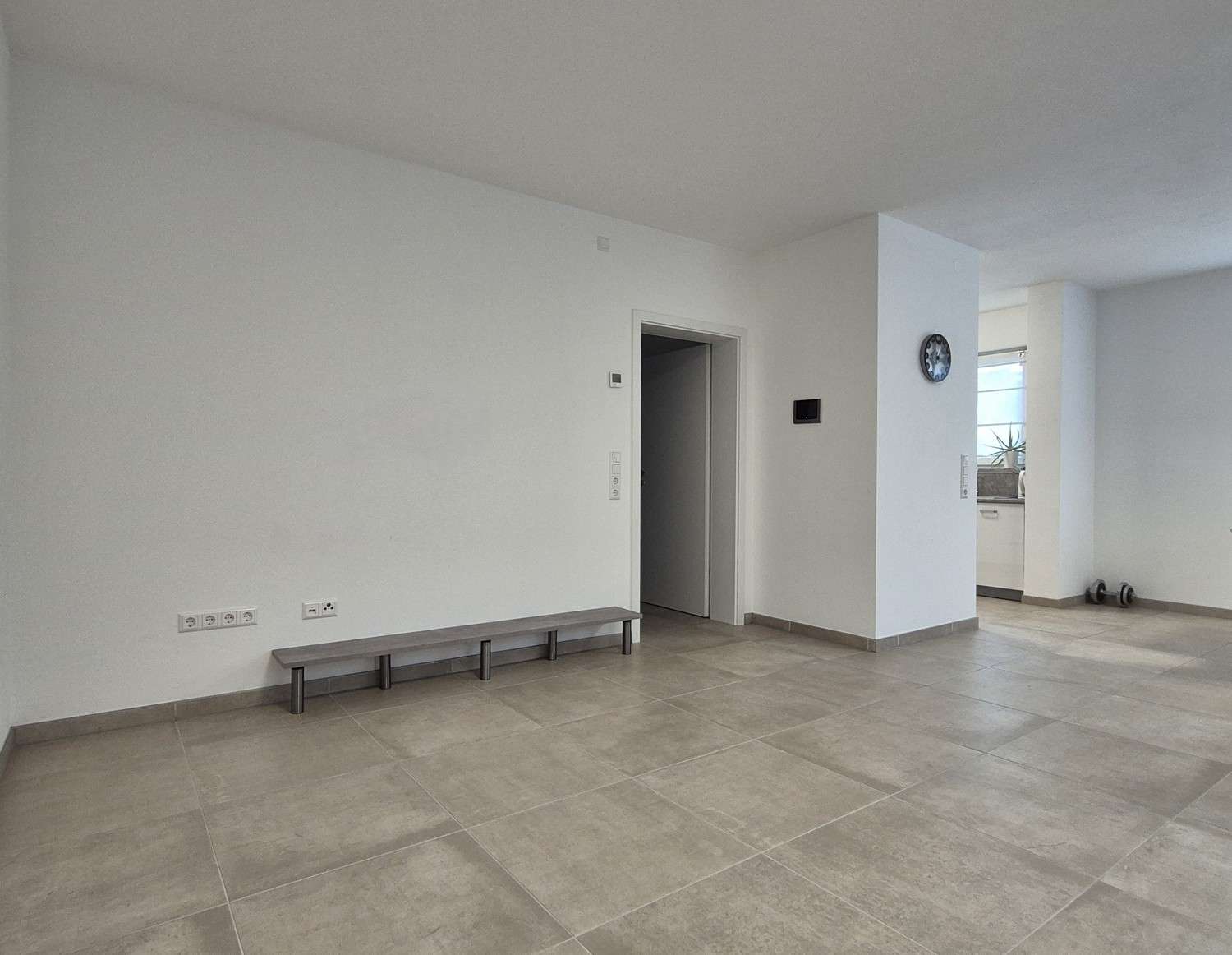 Immobilie in Bühlertann - Neuwertige Doppelhaushälfte mit vielen Extras und zwei Bädern in gesuchter Lage! - Bild 9