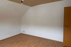 Helle 3-Zimmer-Wohnung in Karlsruhe-Oststadt – auch für WGs geeignet  – Die vollständige Adresse der Immobilie erhältst du vom Anbieter., 76131 Oststadt, Karlsruhe – Vorschaubild 7