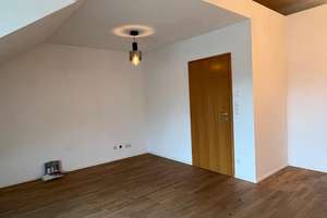 Schönes Reihenmittelhaus in zentraler Lage in Göggingen ab sofort zu verkaufen. – Die vollständige Adresse der Immobilie erhältst du vom Anbieter., 86199 Göggingen-Nordwest, Augsburg – Vorschaubild 17