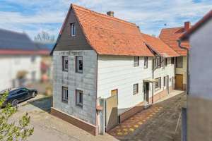 Butzbach-Griedel: Große Hofreite mit 182 m² Wohnfläche und 809 m² Grundstück zur Sanierung – Die vollständige Adresse der Immobilie erhältst du vom Anbieter., 35510 Butzbach – Vorschaubild 2
