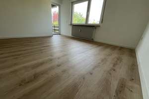 Wohnen mit Charakter, lichtdurchflutet: Großzügige 3-Zimmer-Wohnung – Wilhelm-Raabe-Str. 17, 38448 Vorsfelde, Wolfsburg – Vorschaubild 4