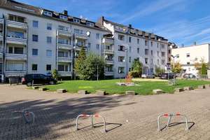 Nachmieter gesucht! Schöne 2 Zimmer Wohnung mit Balkon und Stellplatz!