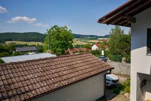 Zur Selbstnutzung oder Kapitalanlage: Renoviertes 3-Familienhaus in Falkenstein zu verkaufen – Die vollständige Adresse der Immobilie erhältst du vom Anbieter., 93167 Falkenstein – Vorschaubild 19