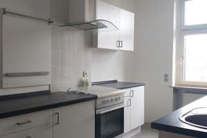 2-Zimmer Altbauwohnung mit Privatgarten und sehr schönem Wohnzimmerblick, 3. OG – Die vollständige Adresse der Immobilie erhältst du vom Anbieter., 13509 Borsigwalde, Berlin – Vorschaubild 3