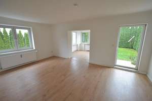 Rendite 4% ! Mehrfamilienhaus mit 4 Wohnungen und Balkonen, Dachterrasse in Regensburg Südost – Die vollständige Adresse der Immobilie erhältst du vom Anbieter., 93053 Kasernenviertel, Regensburg – Vorschaubild 5