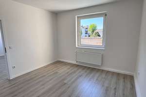 Nähe Allee-Center Essen. Schöne, renovierte und lichtdurchflutete 3-Zimmer Wohnung. – Altenessener Str.  449, 45329 Altenessen-Nord, Essen – Vorschaubild 6