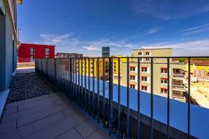 Ein Atelier über den Dächern: 1-Zimmer-Studio mit Dachterrasse