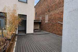 Leere 3-Zimmer-Altbauwohnung mit hohen Decken und Dachterrasse – 1. OG, nur 5 Minuten zur Kö