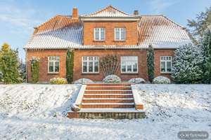 Work & Life Balance auf 12,5 ha: Privates Landgut mit Gästehaus, Gewerbegebäuden und eigenem Wald – Die vollständige Adresse der Immobilie erhältst du vom Anbieter., 19273 Teldau – Vorschaubild 2