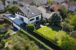 Großzügiges & nicht alltägliches Einfamilienhaus mit ELW+TG, u.v.m. in 74080 HN zu verkaufen! – Die vollständige Adresse der Immobilie erhältst du vom Anbieter., 74080 Böckingen, Heilbronn – Vorschaubild 2