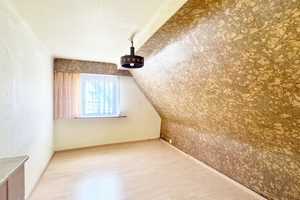 **RESERVIERT** Ein Zuhause mit Charakter – Doppelhaushälfte mit Wintergarten und  Garten - Provis... – Gotha (Kreis) – Vorschaubild 4