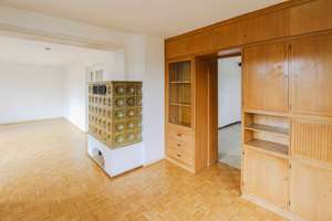 Sofort wohlfühlen: Lichtdurchflutetes 6-Zi.-Architektenhaus in idyllischer Lage in Sankt Georgen – Die vollständige Adresse der Immobilie erhältst du vom Anbieter., 78112 Sankt Georgen im Schwarzwald – Vorschaubild 4