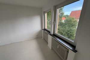 Helle 3-Zimmer Wohnung mit Balkon in zentraler Lage in Ahlem  – Hannover – Vorschaubild 1