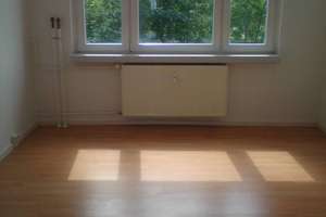 Wohnung in ruhiger Wohnlage mit großer Grünfläche – Birkenweg 6, 6184 Kabelsketal – Vorschaubild 9