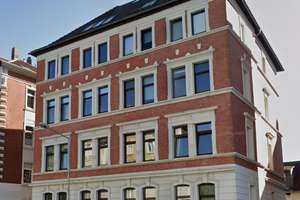Charmante 3-Zimmer-Altbauwohnung im Östlichen Ringgebiet in Braunschweig – Die vollständige Adresse der Immobilie erhältst du vom Anbieter., 38102 Viewegsgarten-Bebelhof, Braunschweig – Vorschaubild 2