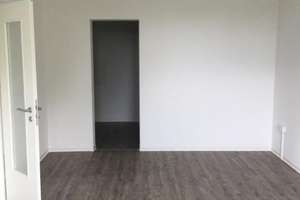 Sofortbezug in sanierte Wohnung möglich! – Jessener Str. 31, 1257 Leuben (Stadtteil), Dresden – Vorschaubild 5