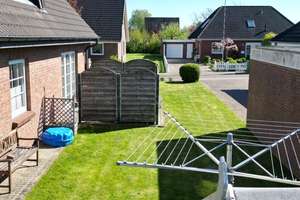 Vermietetes, 1993 massiv erbautes Zweifamilienhaus mit Doppelcarport bei Büsum – Die vollständige Adresse der Immobilie erhältst du vom Anbieter., 25797 Wöhrden – Vorschaubild 6
