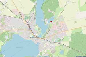 Gepflegtes Wassergrundstück mit zwei Ferienhäuser auf Eigentumsland, Strand, Steg und Outdoorküche – Müritz (Kreis) – Vorschaubild 26