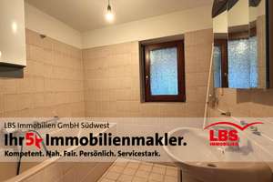 Bezugsfreie 4,5-Zimmer-DG-Wohnung in Grötzingen mit 4 Balkonen & einem Stellplatz – Die vollständige Adresse der Immobilie erhältst du vom Anbieter., 76229 Grötzingen, Karlsruhe – Vorschaubild 5