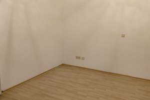 Zwei Zimmer in Mainz-Laubenheim: Helle Wohnung mit Balkon – Gewerbestr. 9a, 55130 Laubenheim, Mainz – Vorschaubild 8