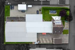 Vielseitiges Gewerbeareal mit Wohnhaus in Bahlingen - Drei Hallen im attraktiven Mischgebiet – Die vollständige Adresse der Immobilie erhältst du vom Anbieter., 79353 Bahlingen am Kaiserstuhl – Vorschaubild 3