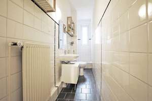 Gründerzeit-Wohnung mit saniertem Balkon und Wohnküche in Winterhude – Die vollständige Adresse der Immobilie erhältst du vom Anbieter., 22303 Winterhude, Hamburg – Vorschaubild 13