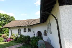 Meerholz - am Ortsrand, idyllisch und ruhig,  märchenhaftes Einfamilienhaus mit Bauplatz – Die vollständige Adresse der Immobilie erhältst du vom Anbieter., 63571 Gelnhausen – Vorschaubild 3